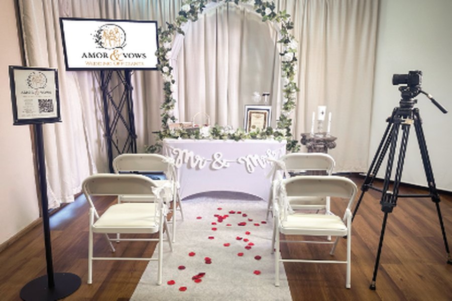 Wedding officiants — Amor &amp; Vows